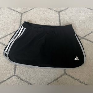 Adidas Skort! Size M